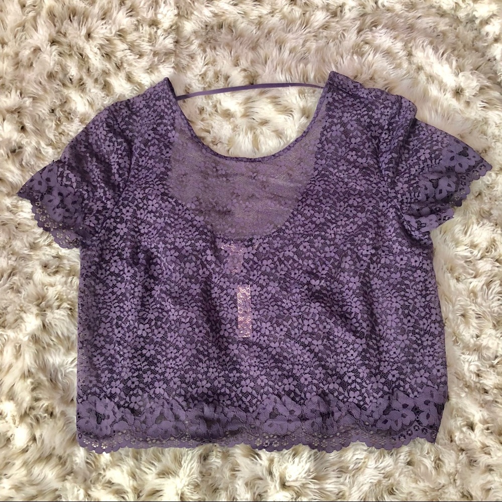 NWT 🔮 Victorias Secret Lace Crop Top 🔮